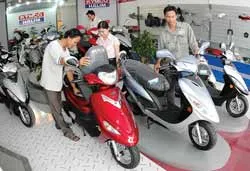 Các đại gia xe tay ga tìm đến Việt Nam